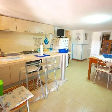 Pittulongu Sleeps 6 Apartman Olbia